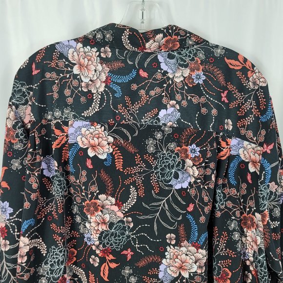 Only Necessities Blouse Size 2X Black & Lavender Floral Print Button Front - Picture 9 of 10